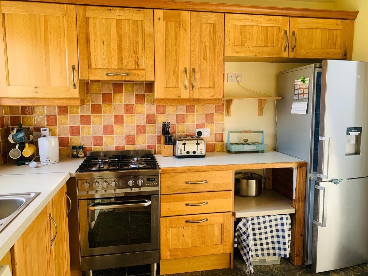 Glen Keen Farm Cottage Louisburgh Εξωτερικό φωτογραφία