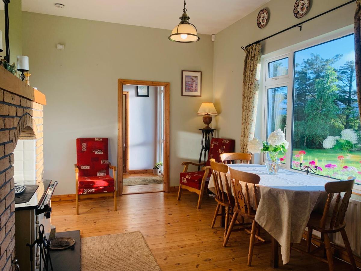 Glen Keen Farm Cottage Louisburgh Εξωτερικό φωτογραφία